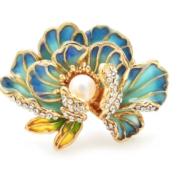 Betsey Johnson Blue Lotus Floral Pearl Brooch - Picture 1 of 7